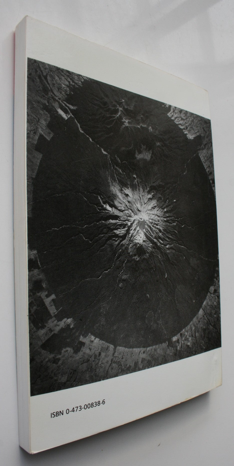 The Gliding Peak : More Tales of Old Taranaki by David Rawson.