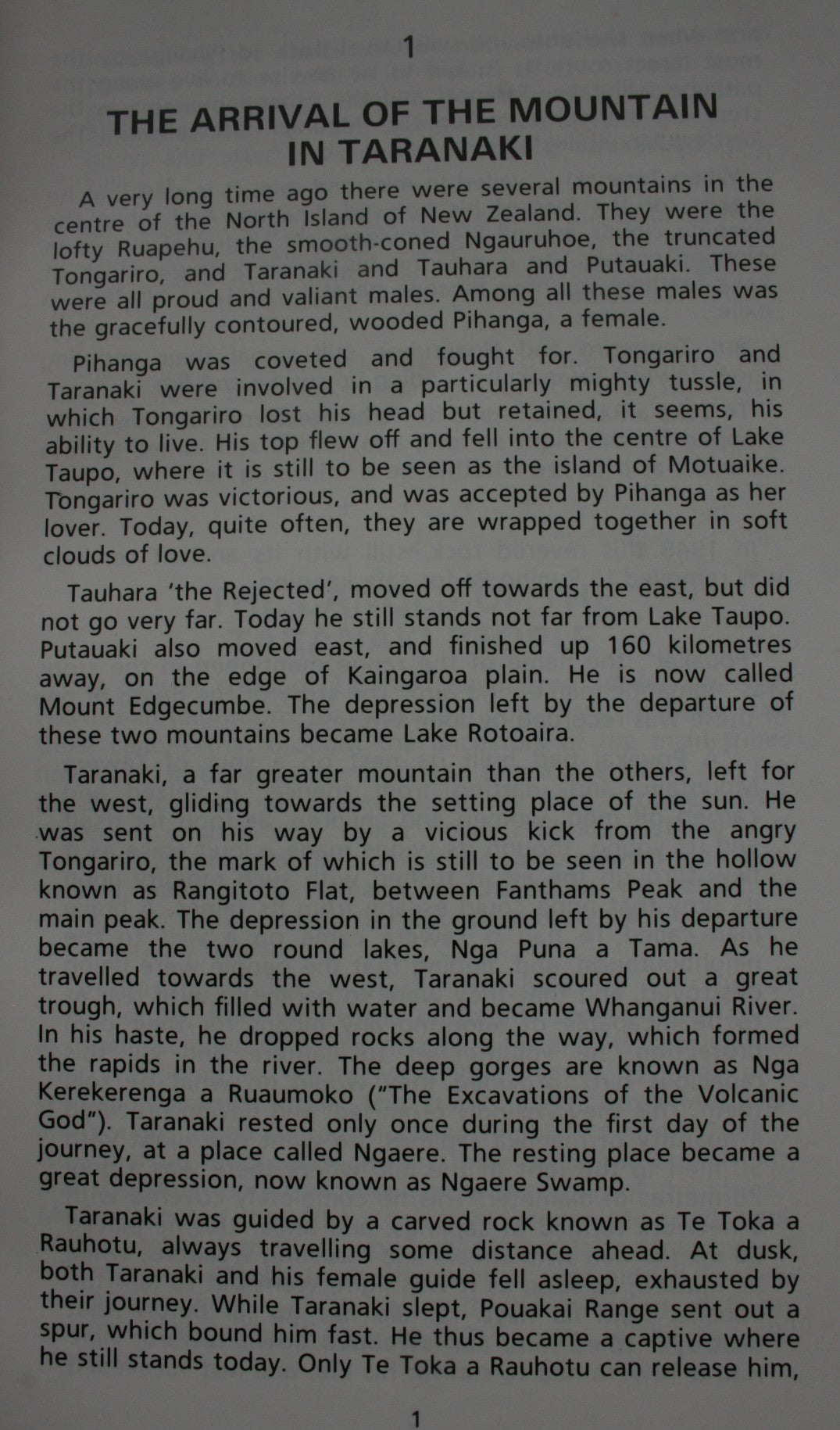 The Gliding Peak : More Tales of Old Taranaki by David Rawson.