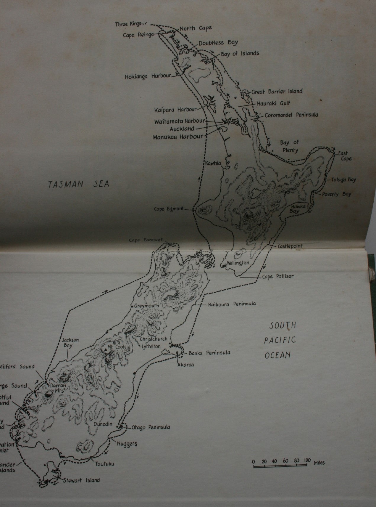 Land from the masthead: A circumnavigation of New Zealand in the wake of Captain Cook. By Philip Houghton