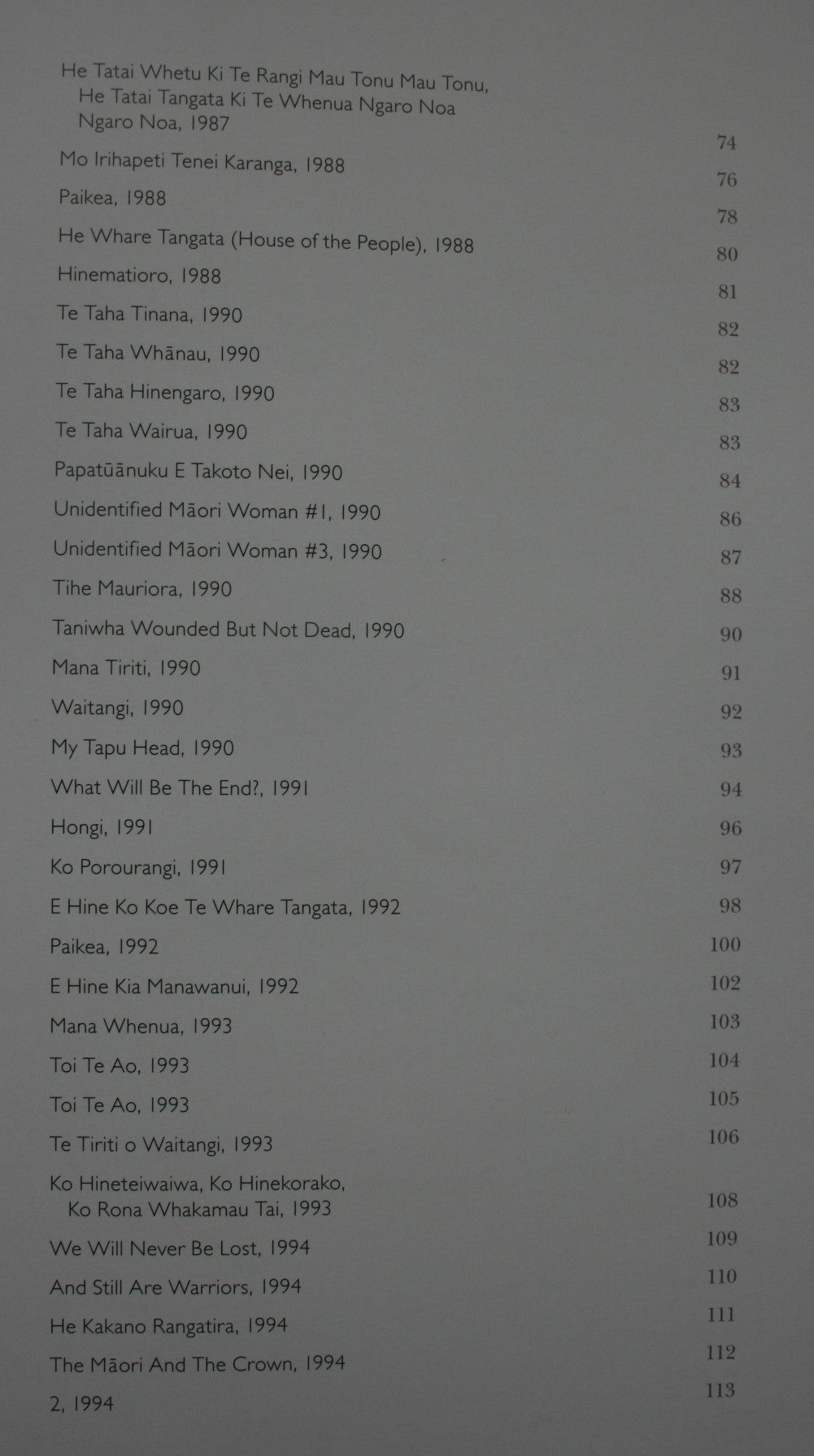 The Art of Robyn Kahukiwa By Robyn Kahukiwa (By (artist)), Edward Lucie-Smith (Introduction and notes by), Jonathan Mane-Wheoki (Introduction and notes by).