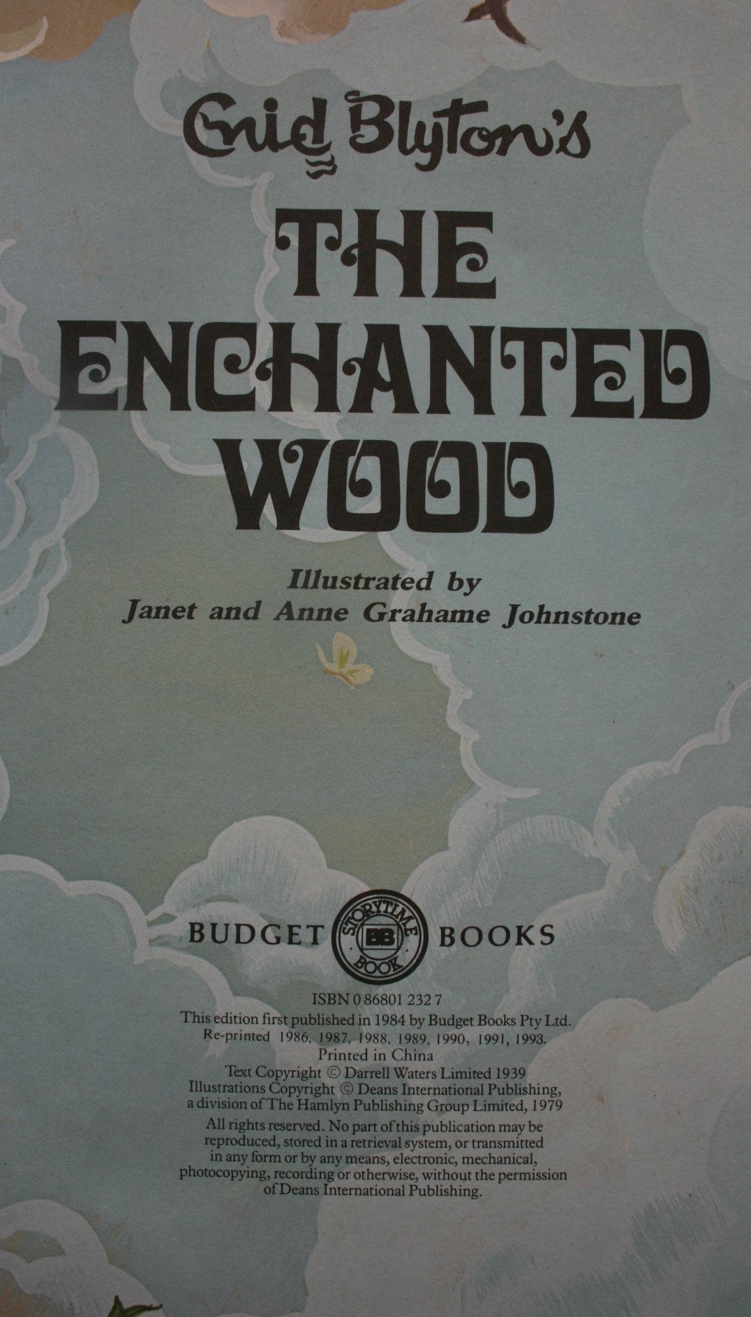 The Enchanted Wood. By Enid Blyton, Illustrated - Janet & Anne Grahame Johnstone