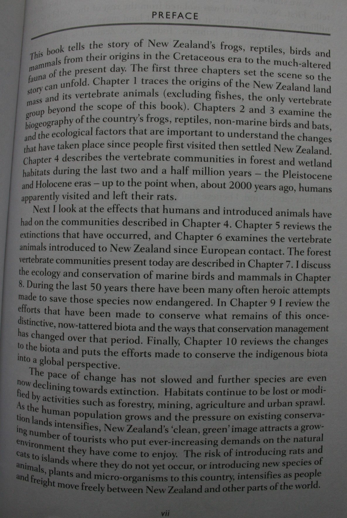 Flight of the Huia Ecology and Conservation of New Zealand's Frogs, Reptiles, Birds and Mammals By Kerry-Jane Wilson.