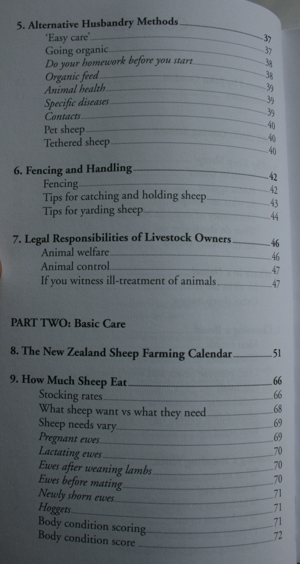 The Sheep Farming Guide For Small and Not-so-small Flocks By Clive Dalton, Marjorie Orr. VERY SCARCE. SIGNED BY AUTHOR: Marjorie Orr