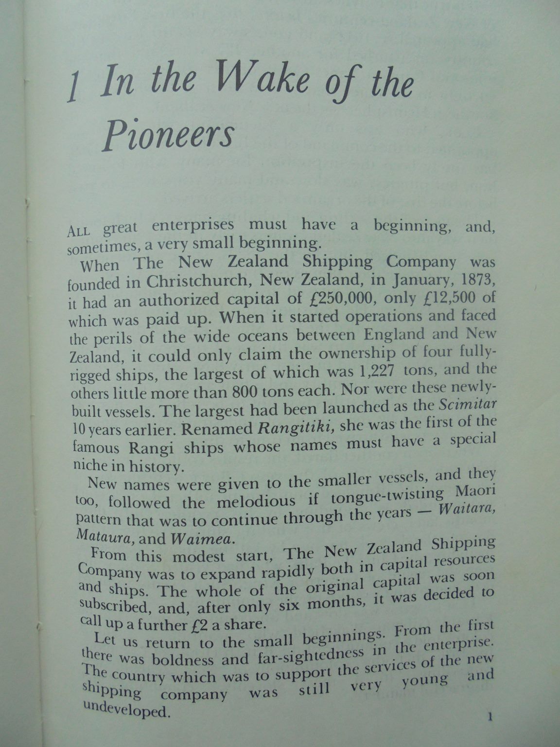 In the Wake of Endeavour: The history of the New Zealand Shipping Company and Federal Steam Navigation Company. By Gordon Holman