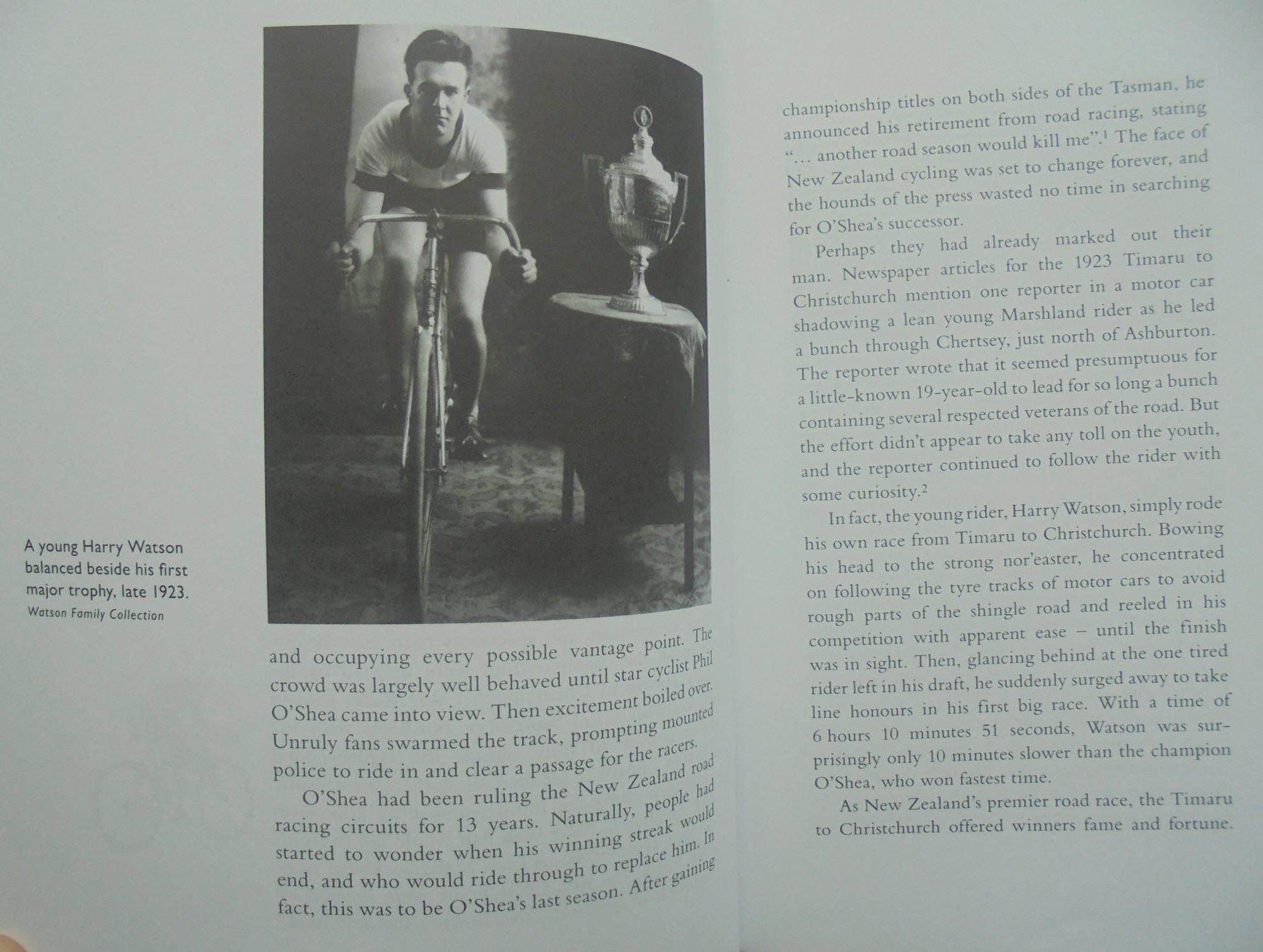 Harry Watson The Mile Eater (New Zealand Cycling Legends) By Jonathan Kennett, Bronwen Wall, Ian Grey
