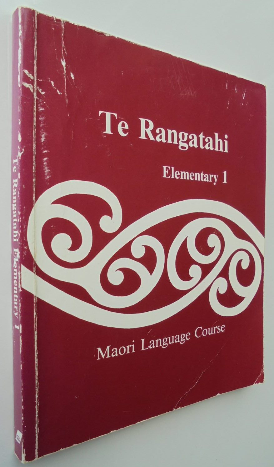 Te Rangatahi Elementary [Maori] Book 1: Red By Hoani R. Waititi