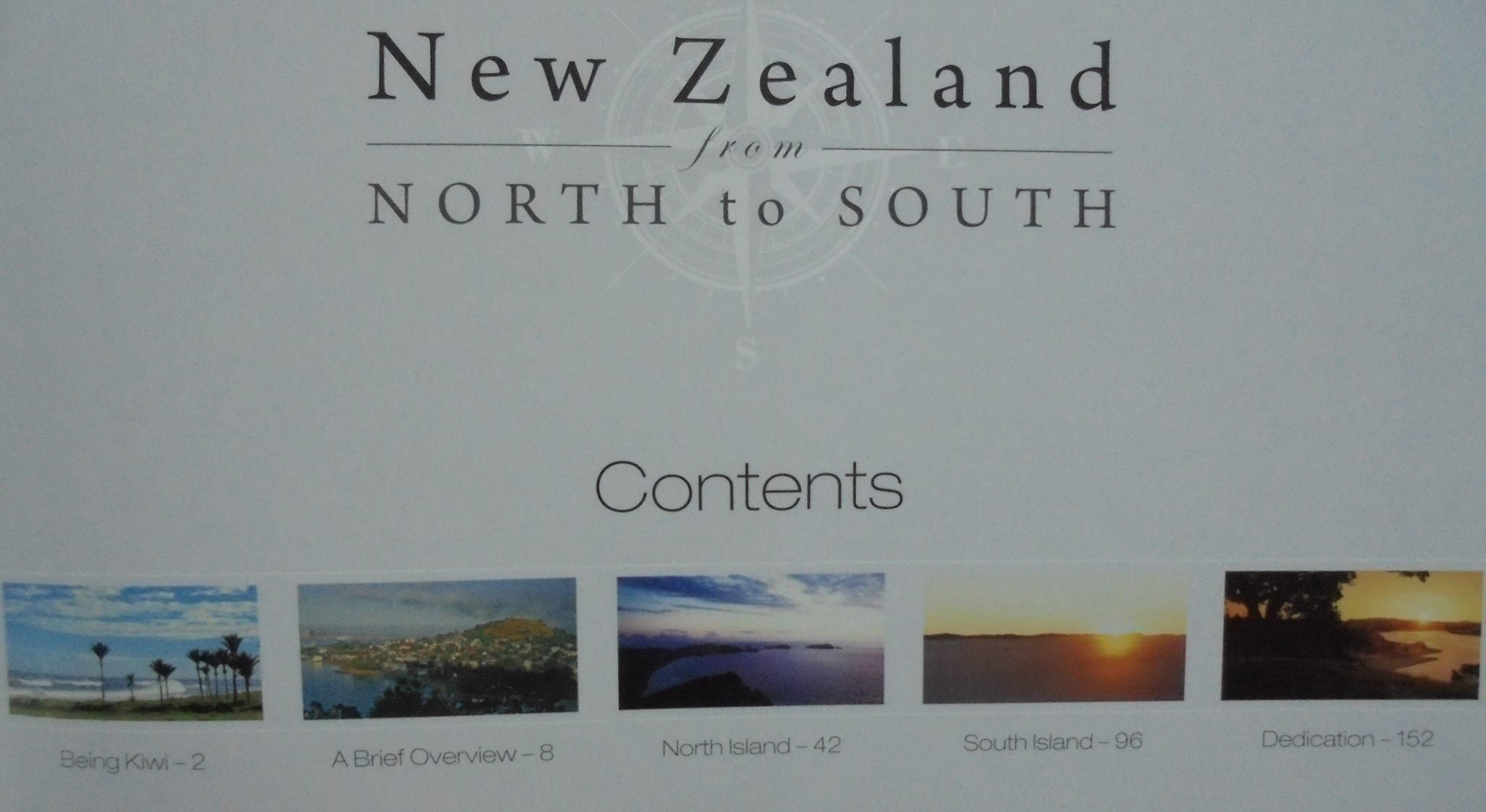 New Zealand from North to South By Gareth Eyres (Illustrated by) and Robyn Langwell