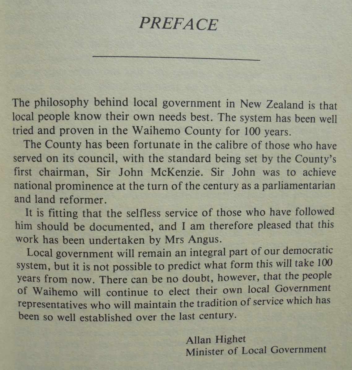 Horse Range to Horse Burn: A History of the Waihemo County Council 1882-1982 By Janet C Angus.