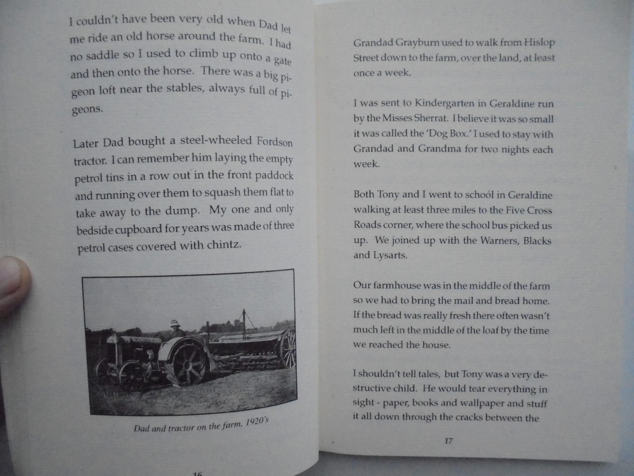 The Kids From the Bottom End Memories of Growing Up in Geraldine During and After the Great Depression of the 1930's By Peter Grayburn.