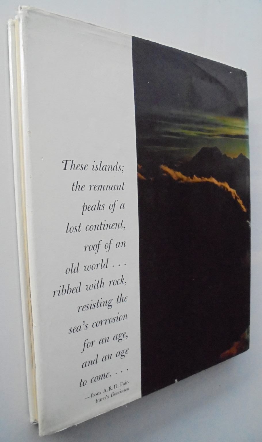 New Zealand: Gift of the Sea. By Brian Brake, Maurice Shadbolt.