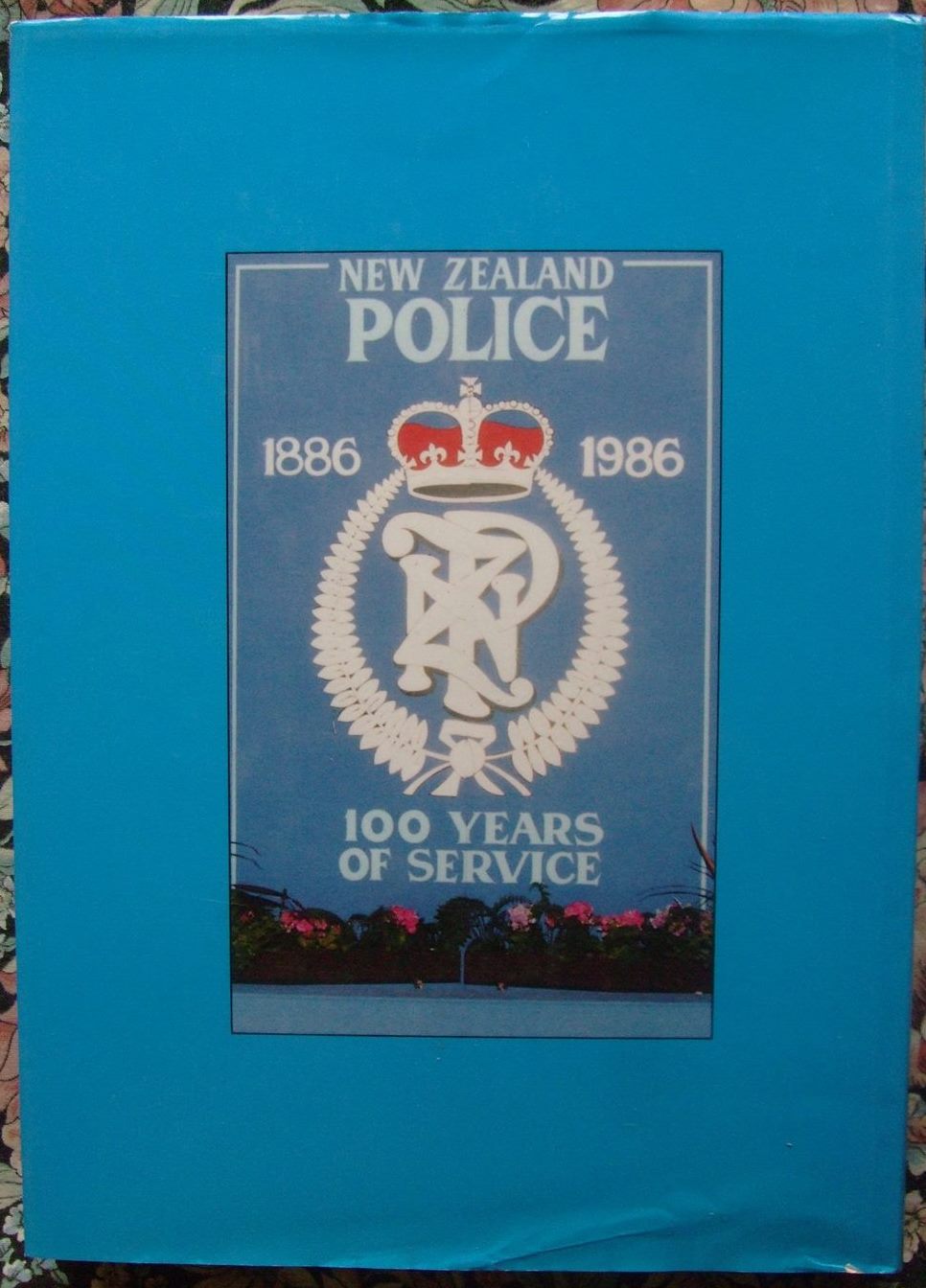 Beyond the Call of Duty By Ray Carter (Palmerston North Police) SIGNED.