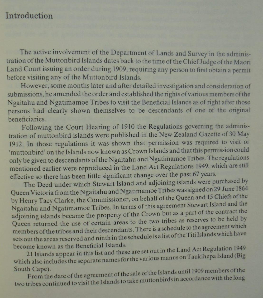 Titi Heritage The Story of the Muttonbird Islands by Eva Wilson.