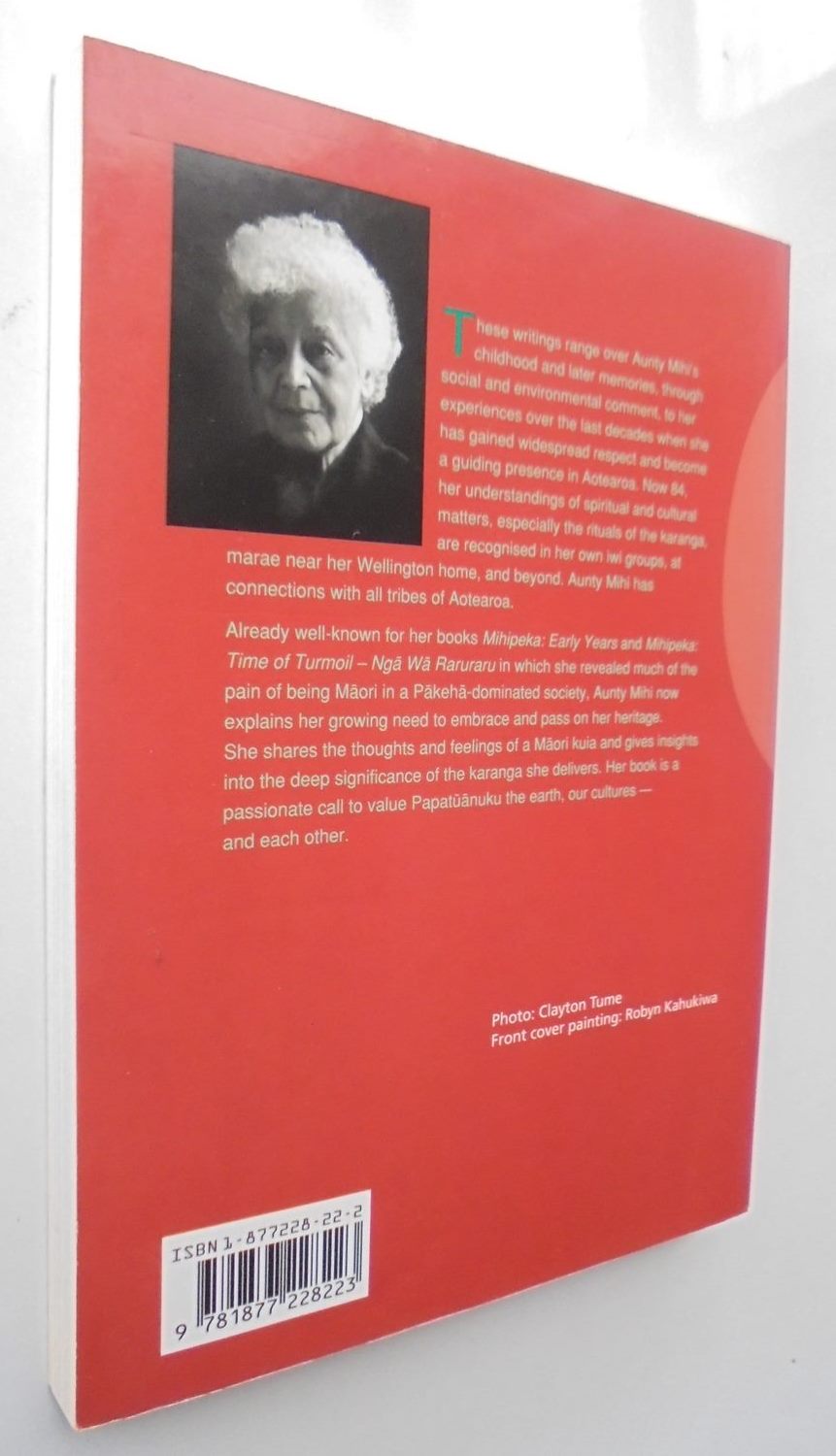 Mihipeka: Te Karanga a Te Kuia (Mihipeka: The Call of an Elder)