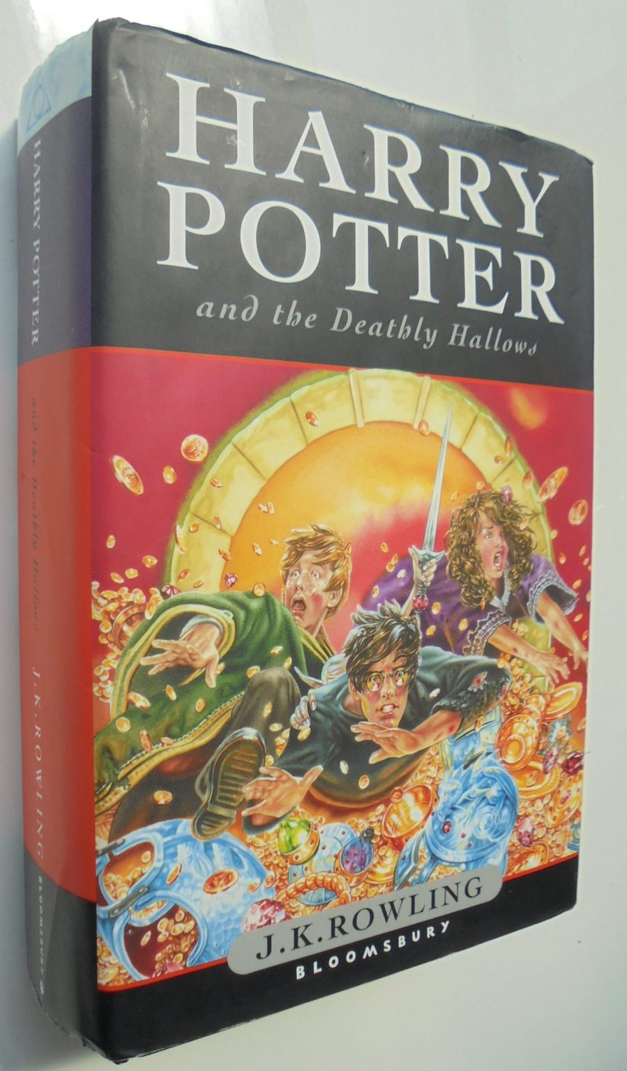 Harry Potter and the Deathly Hallows By J. K. Rowling - Hardback 1st edition