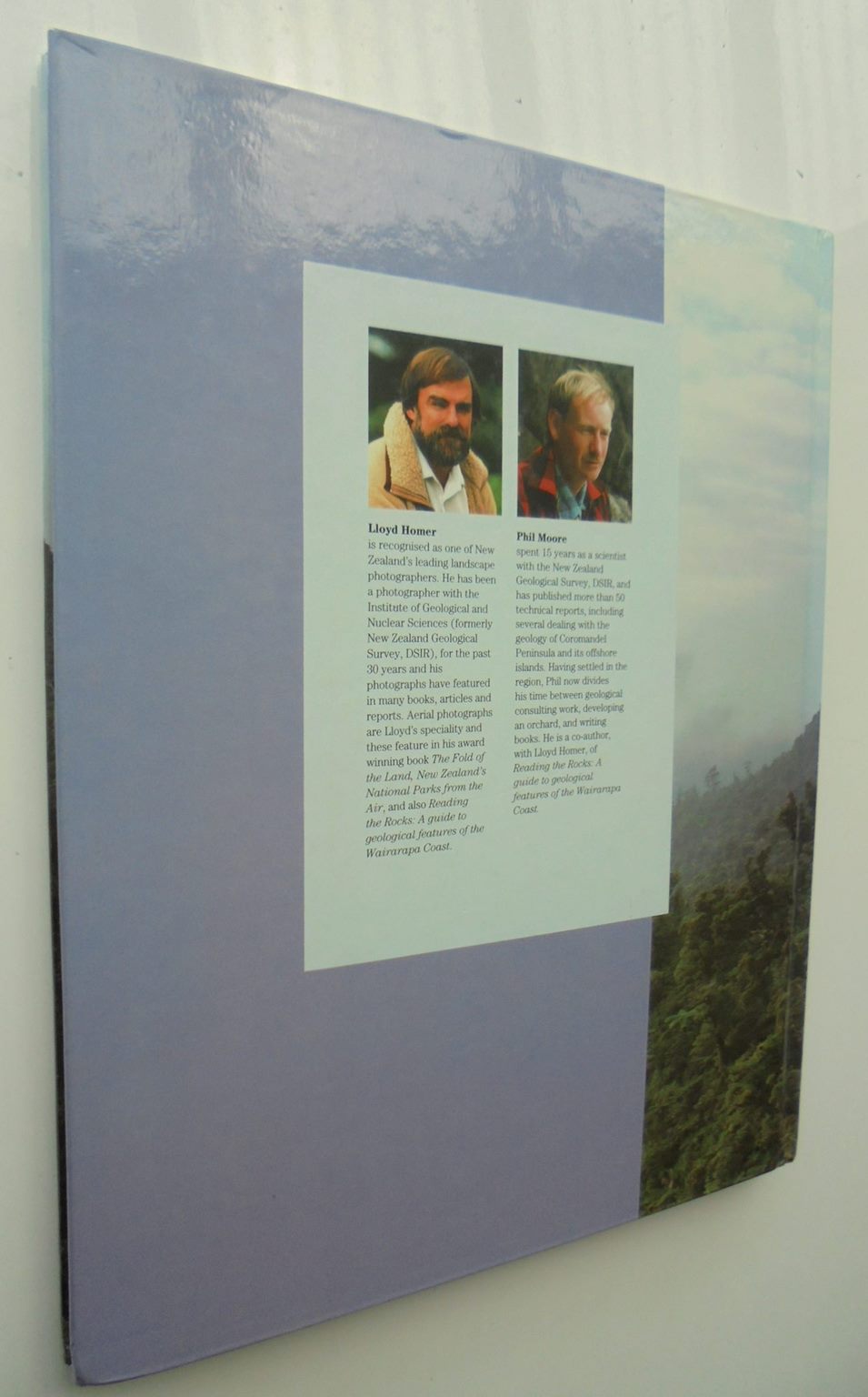 Vanishing Volcanoes. Guide Landforms & Rock Formations Coromandel. SIGNED