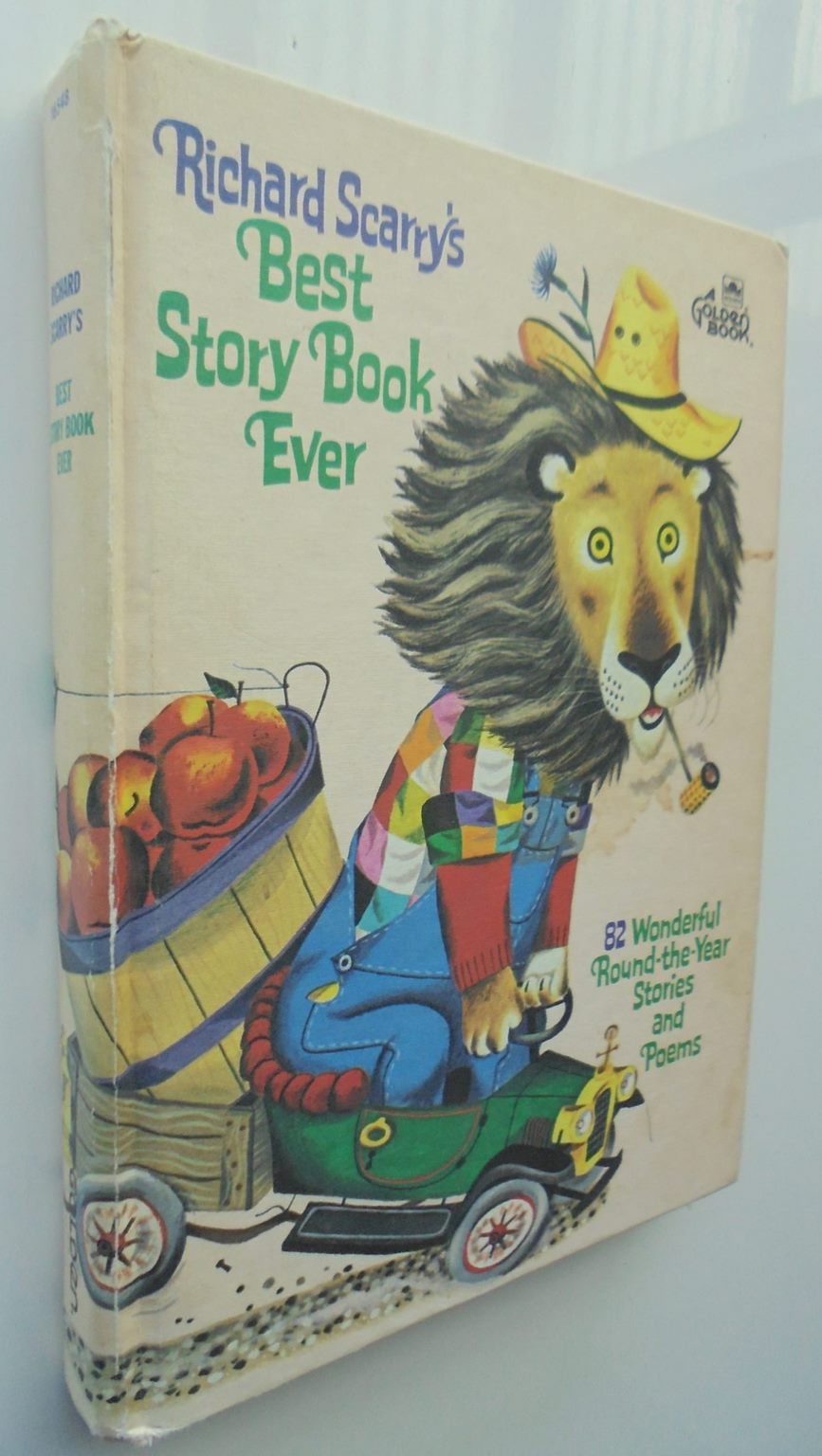 Vintage Richard Scarry 1970's. Nine books