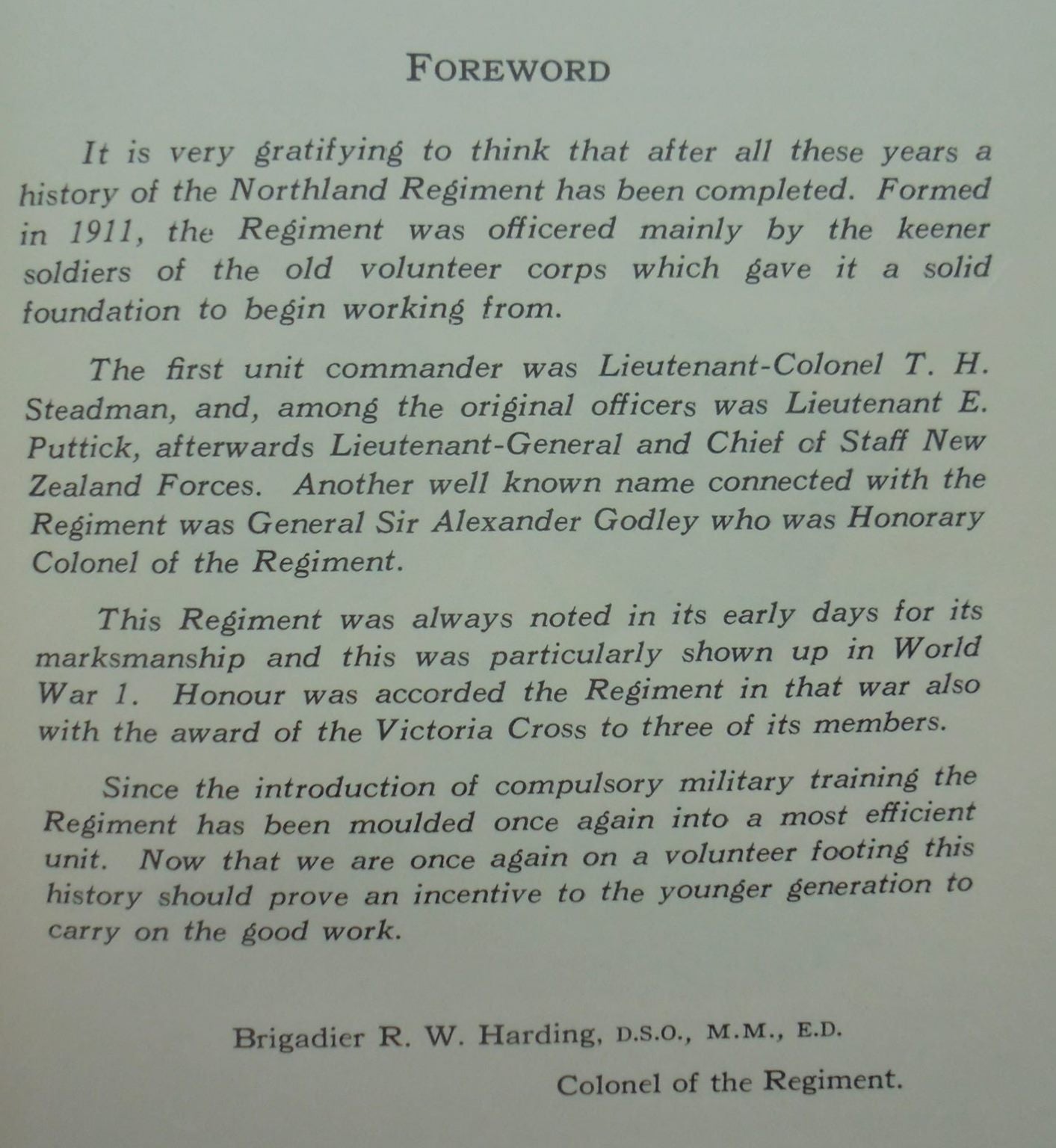 A History of the Northland Regiment and Its Forbears. 'Pour Devoir