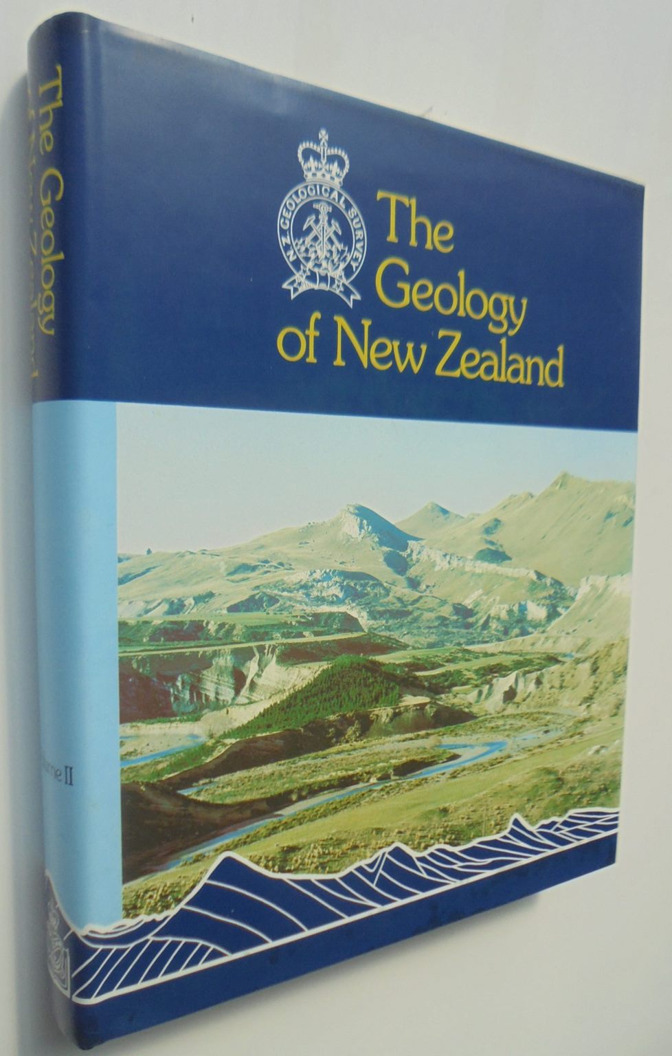 The Geology of New Zealand. 2 Volume set. BY R. P. Suggate and Graeme R.  Stevens and M. T. Te Punga.