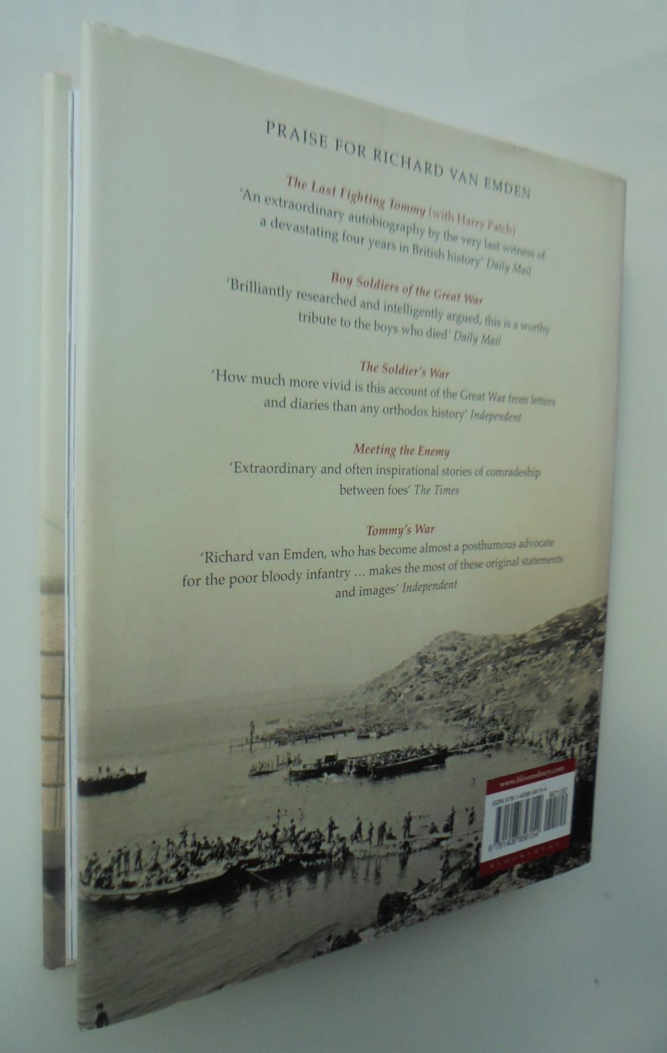 Gallipoli: The Dardanelles Disaster in Soldiers' Words and Photographs. By Richard Van Emden, Stephen Chambers.